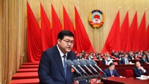 1月22日,政协甘肃省十三届二次会议第二次全体会议在兰州举行,甘肃省工商联副主席、农工党省委会生态环境专委会主任、大禹节水集团董事长王浩宇作为8名委员之一受邀作大会发言。